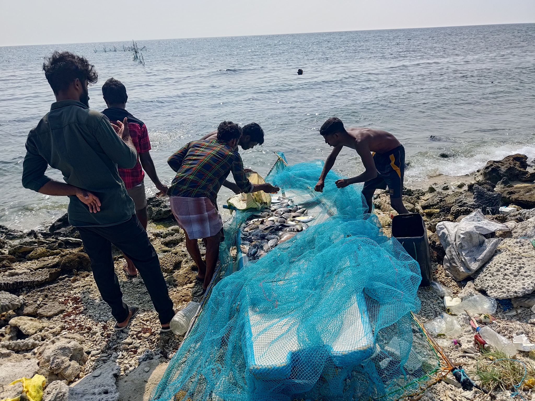 Fishermen in Delft Island National Park. Author: Barbora Winterová